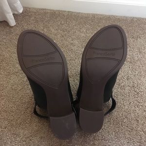 franco sarto humor sandal